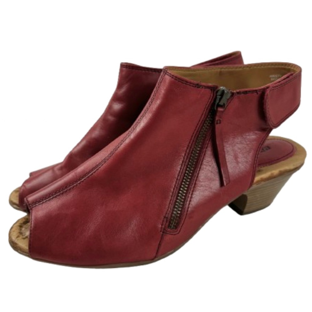 Women's Red Peep-Toe Leather Sandals